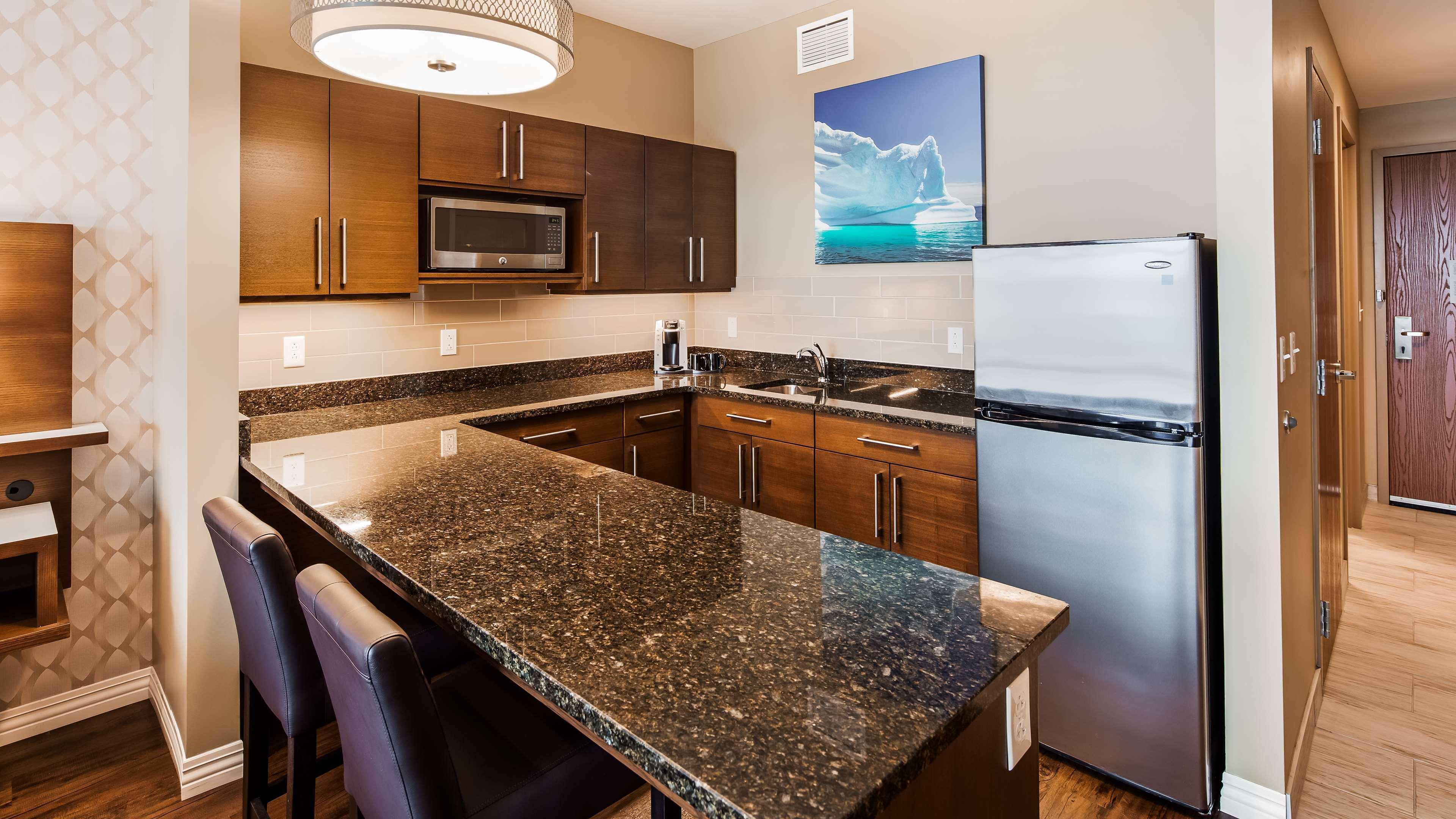 Best Western Plus St. John'S Airport Hotel And Suites Dış mekan fotoğraf