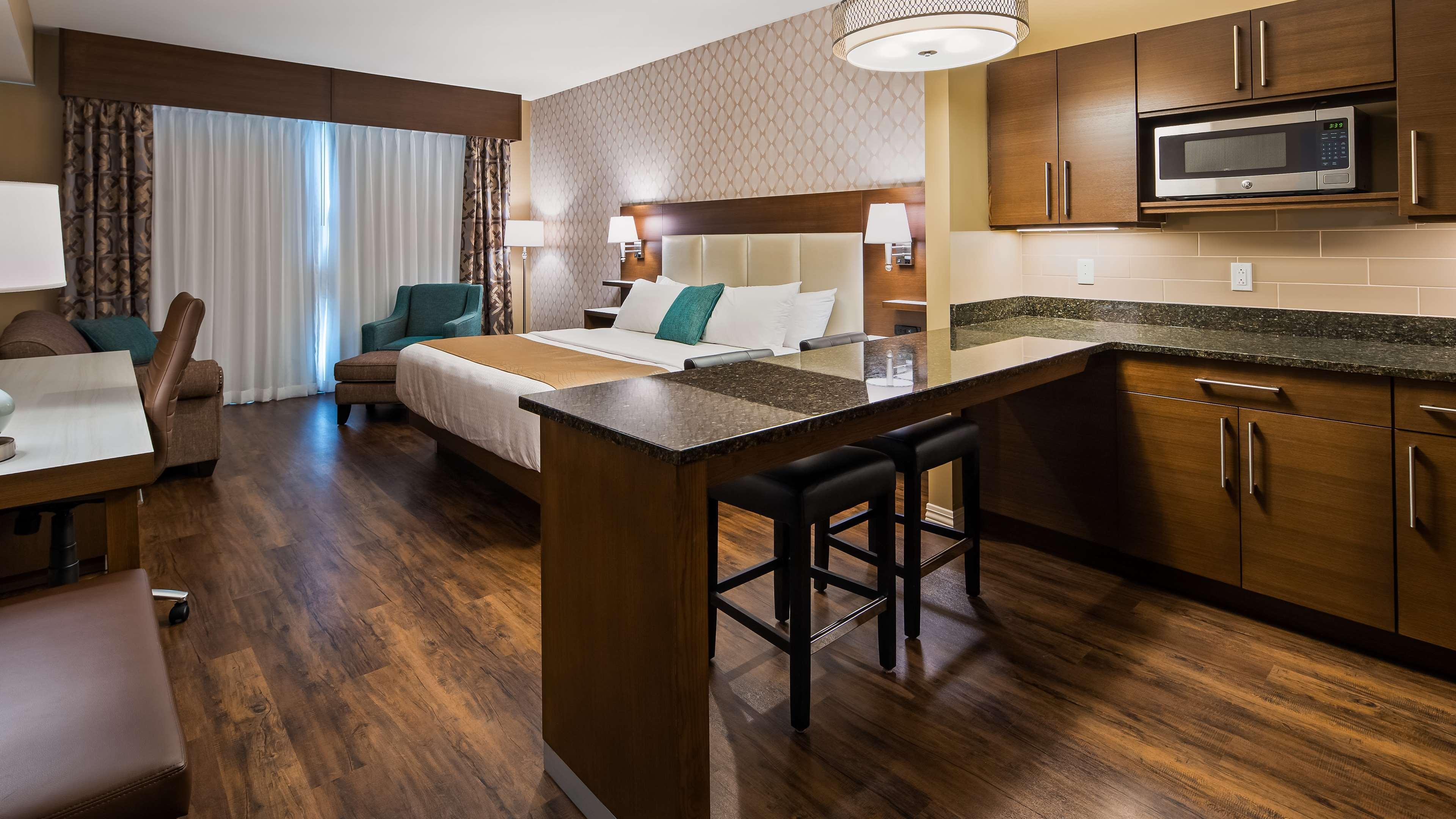 Best Western Plus St. John'S Airport Hotel And Suites Dış mekan fotoğraf